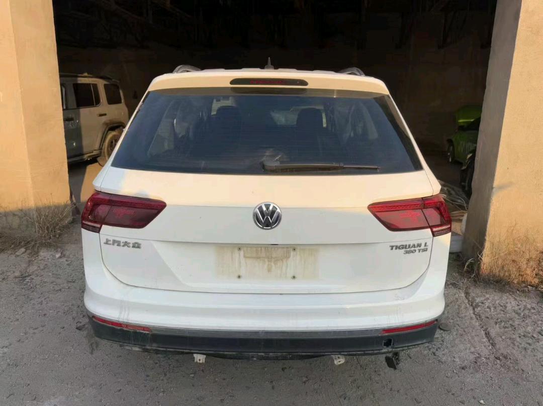 哈尔滨市17年大众途观5