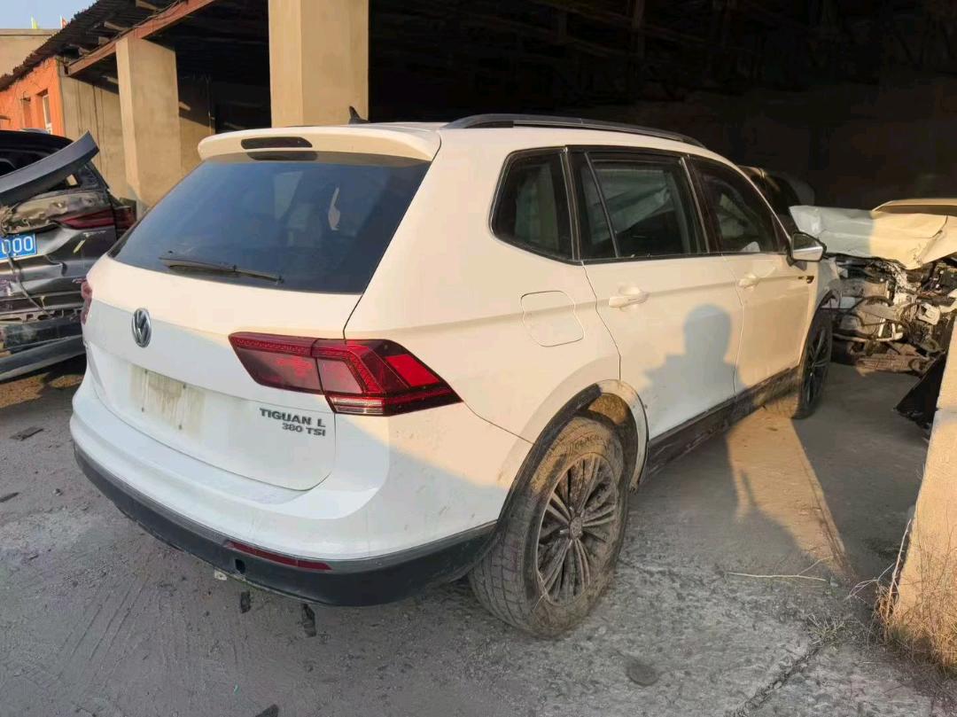 哈尔滨市17年大众途观6