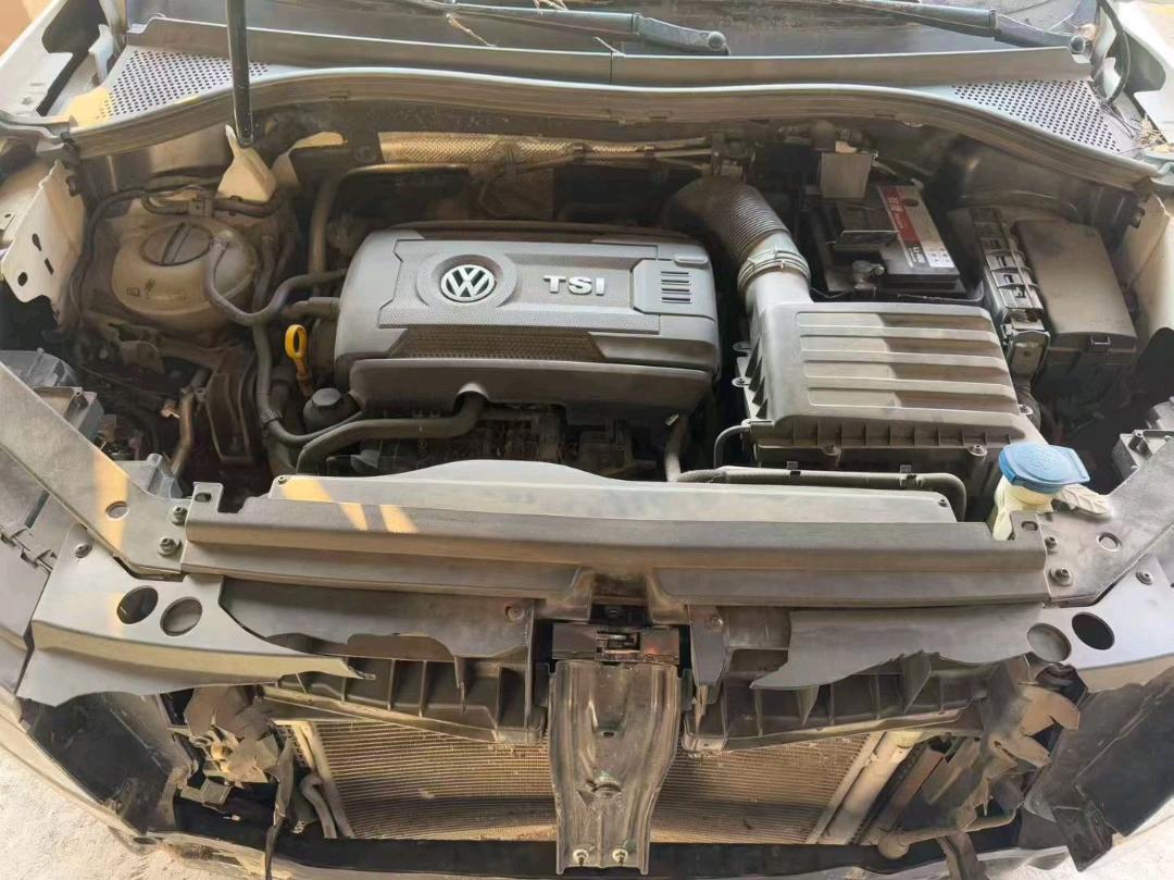 哈尔滨市17年大众途观9