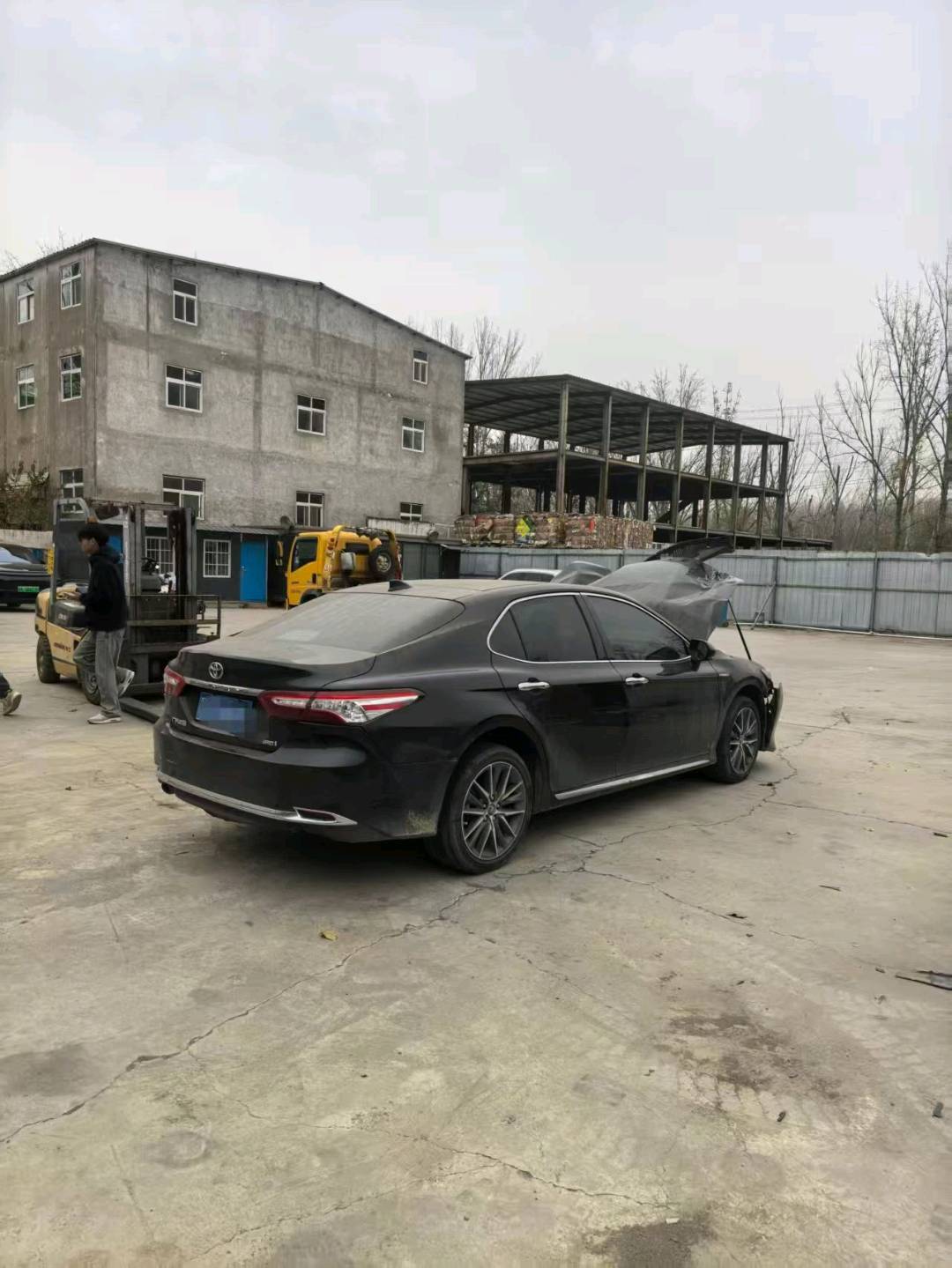 郑州市23年丰田凯美瑞3