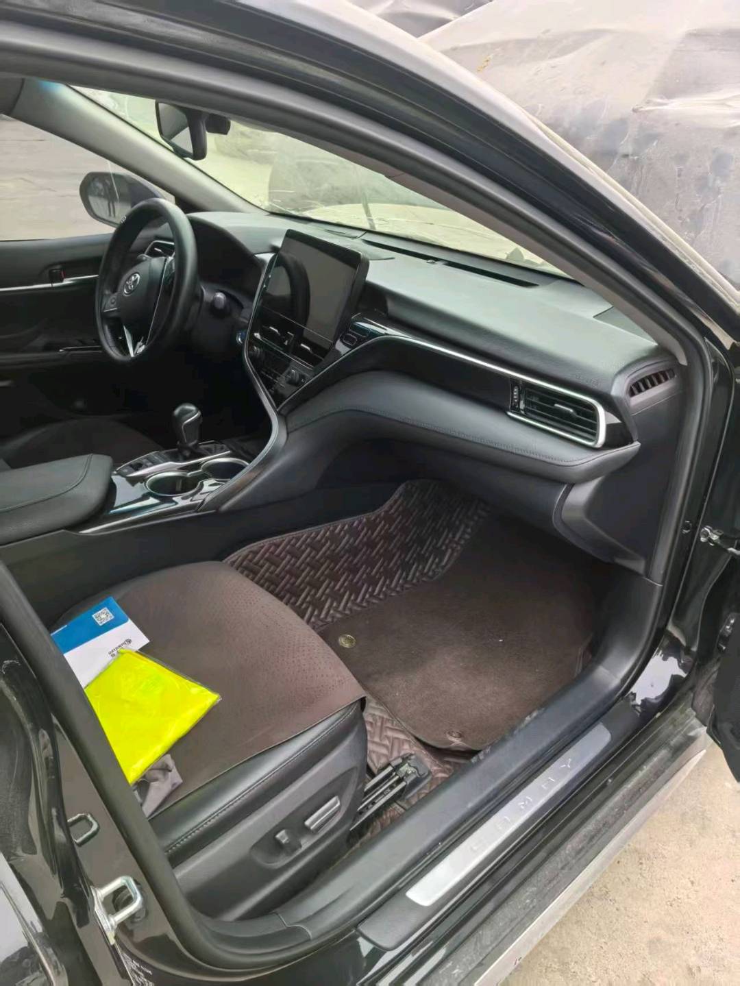 郑州市23年丰田凯美瑞6