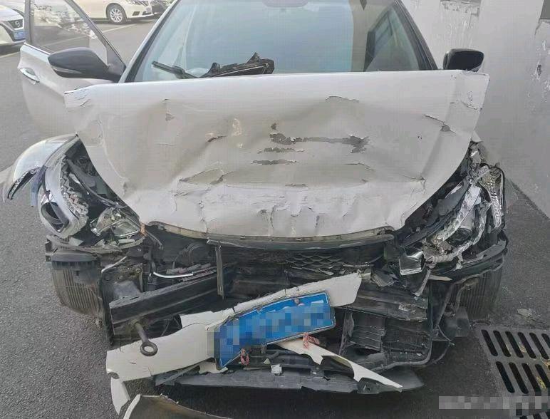 潍坊市17年现代朗动