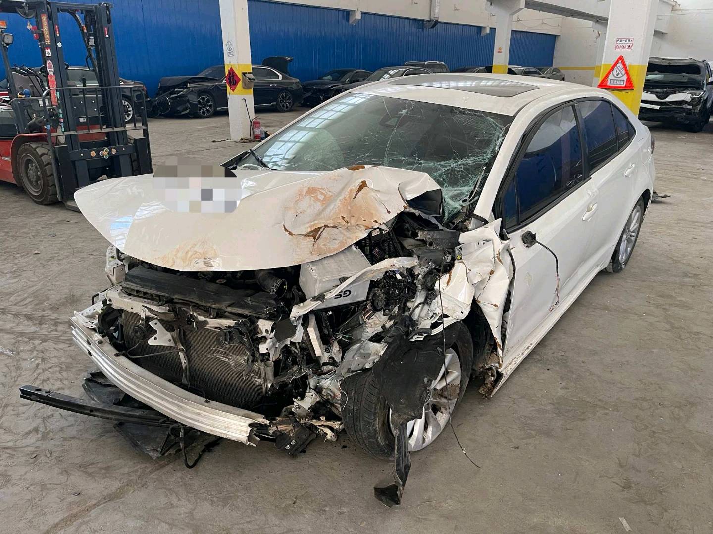 青岛市22年丰田卡罗拉2