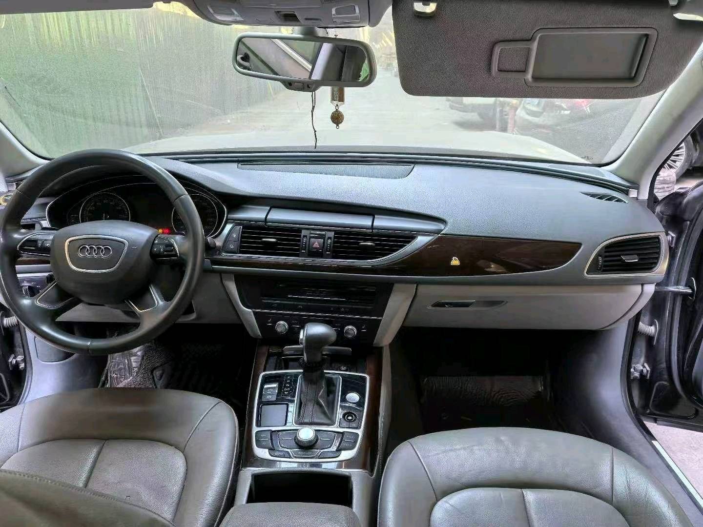 杭州市16年奥迪A68