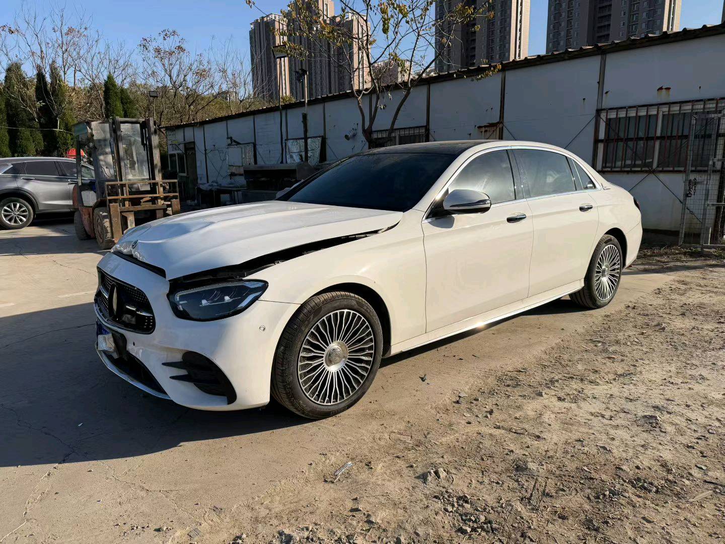 淄博市22年奔驰E3