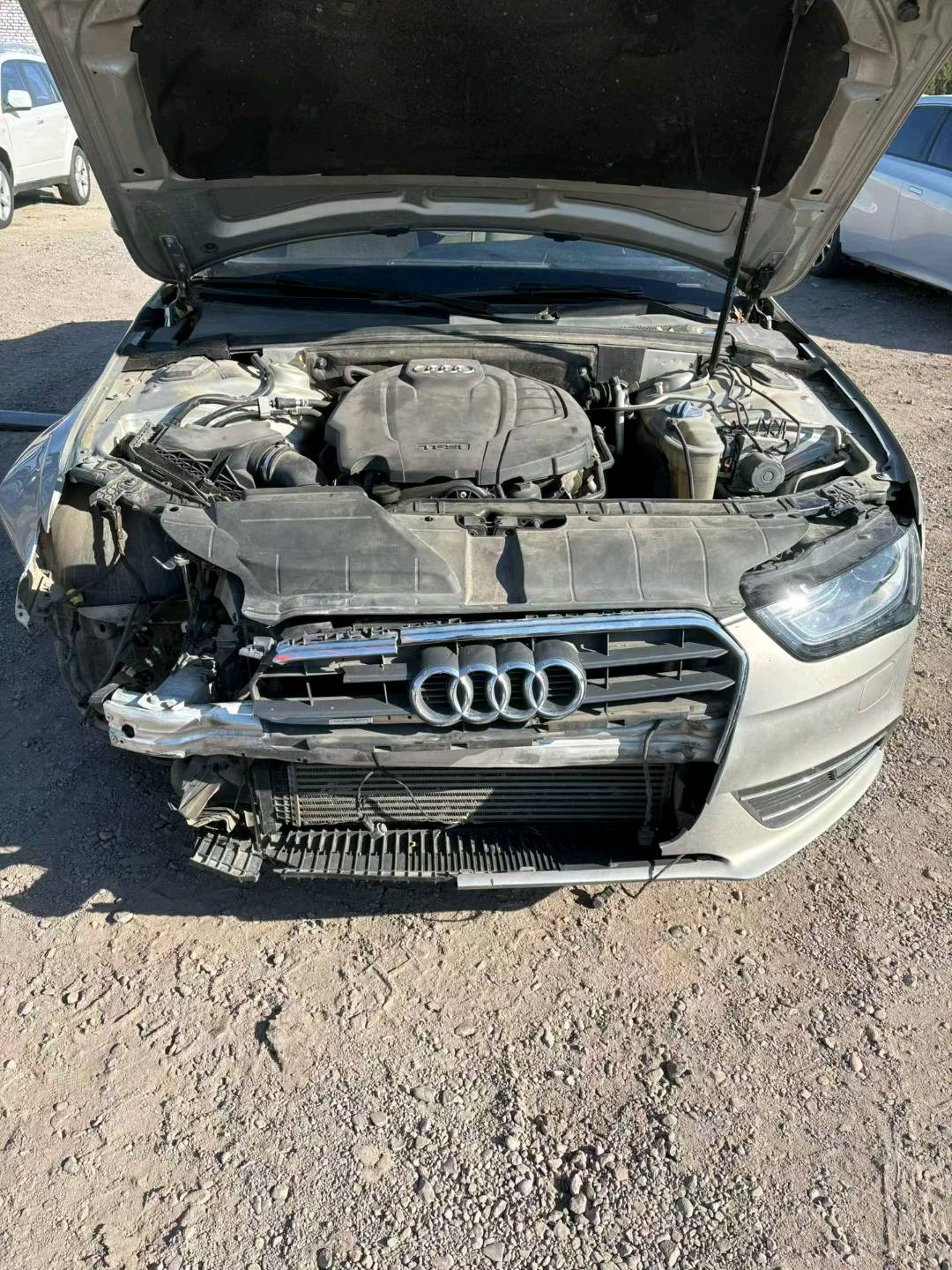 北京14年奥迪A4L3