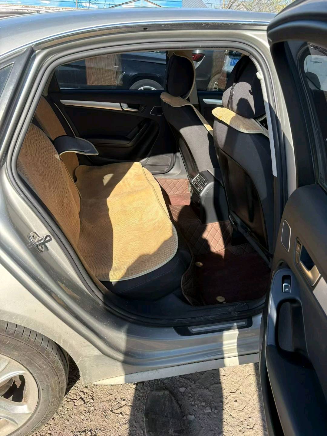 北京14年奥迪A4L8