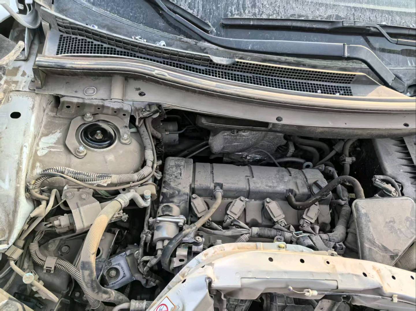 沈阳市19年三菱欧蓝德2