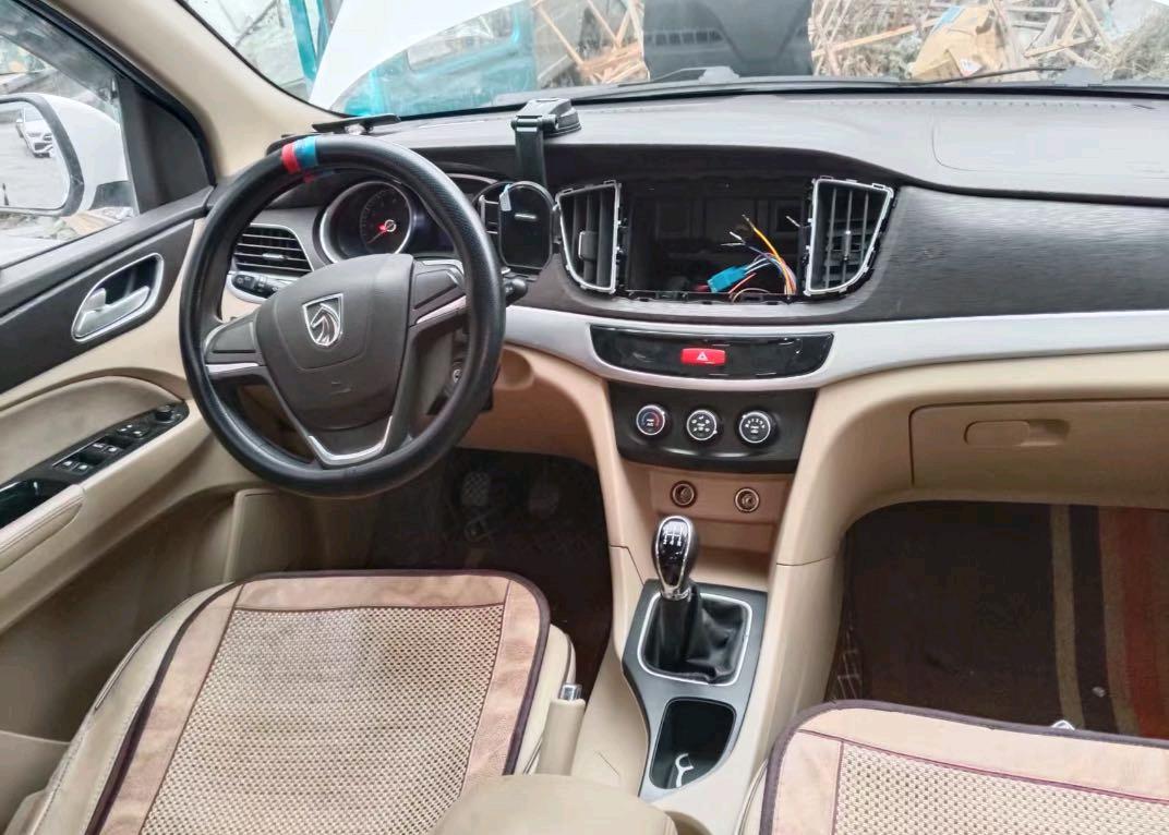 长春市18年五菱汽车宝骏4