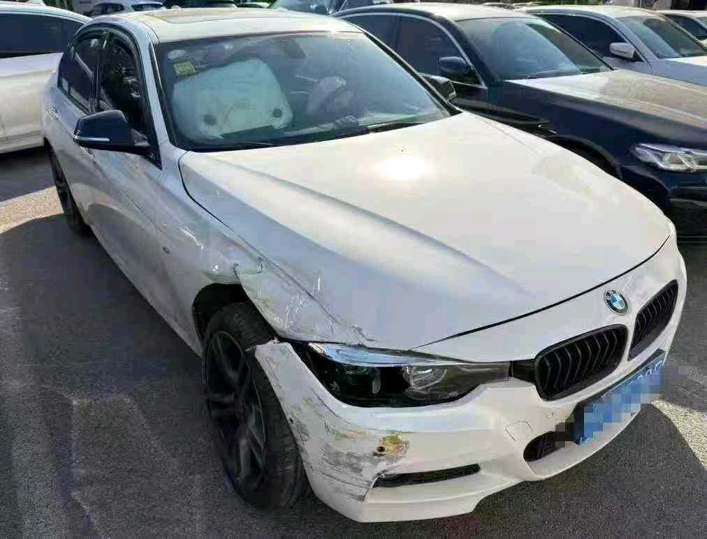 上海18年宝马3系2