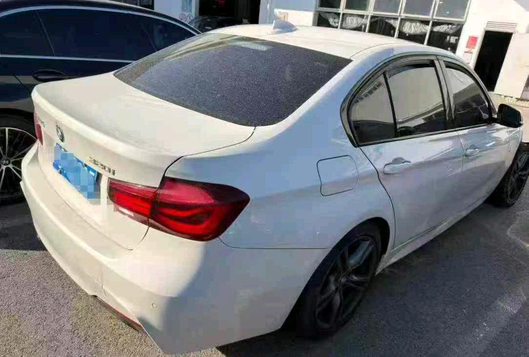 上海18年宝马3系4