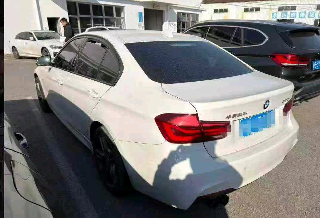 上海18年宝马3系5