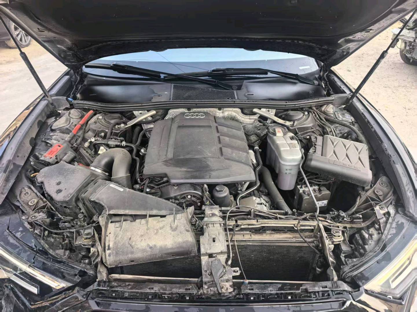 大庆市21年奥迪A6L10