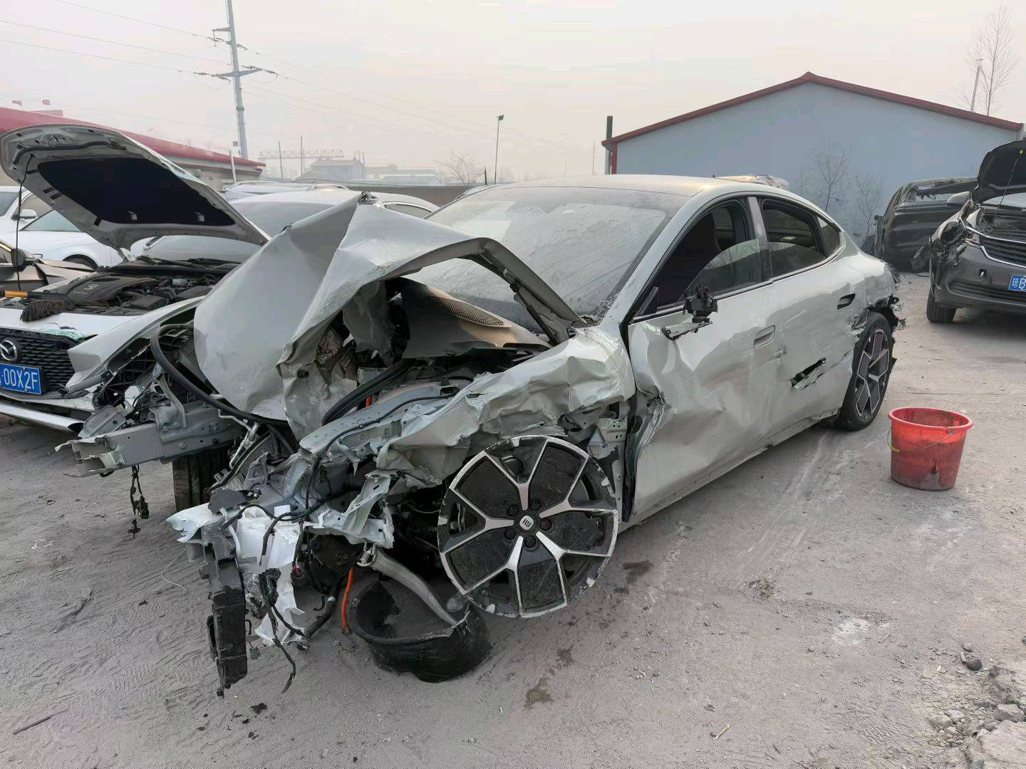 哈尔滨市25年小米SU72