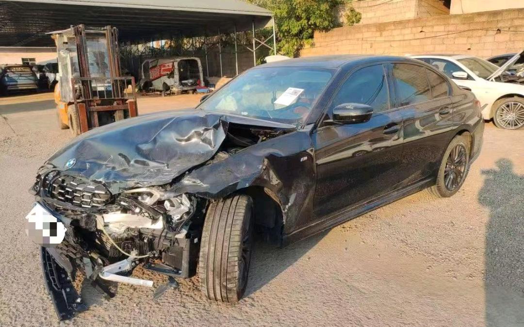 山东23年宝马3系2