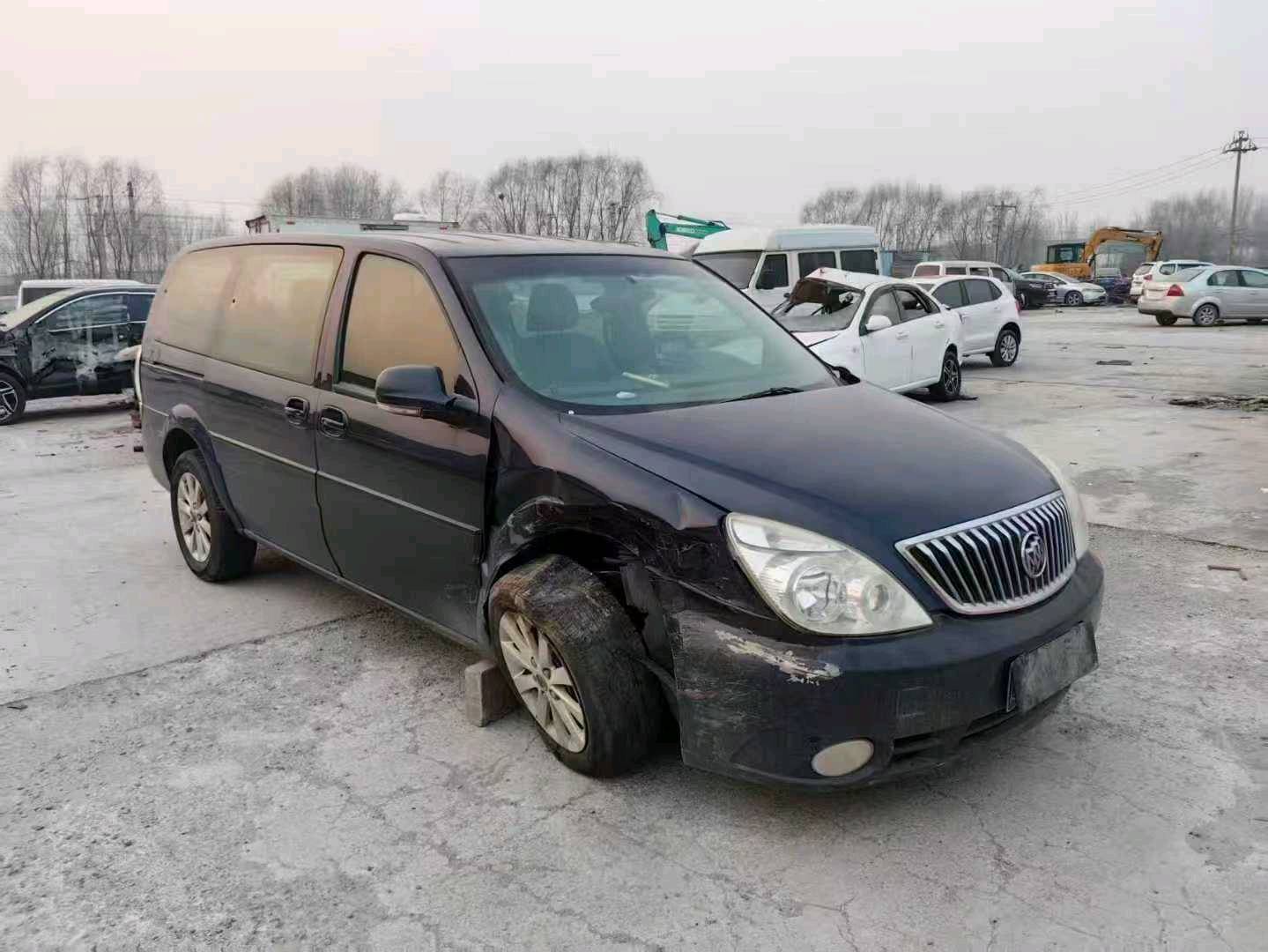 沈阳市15年别克GL82