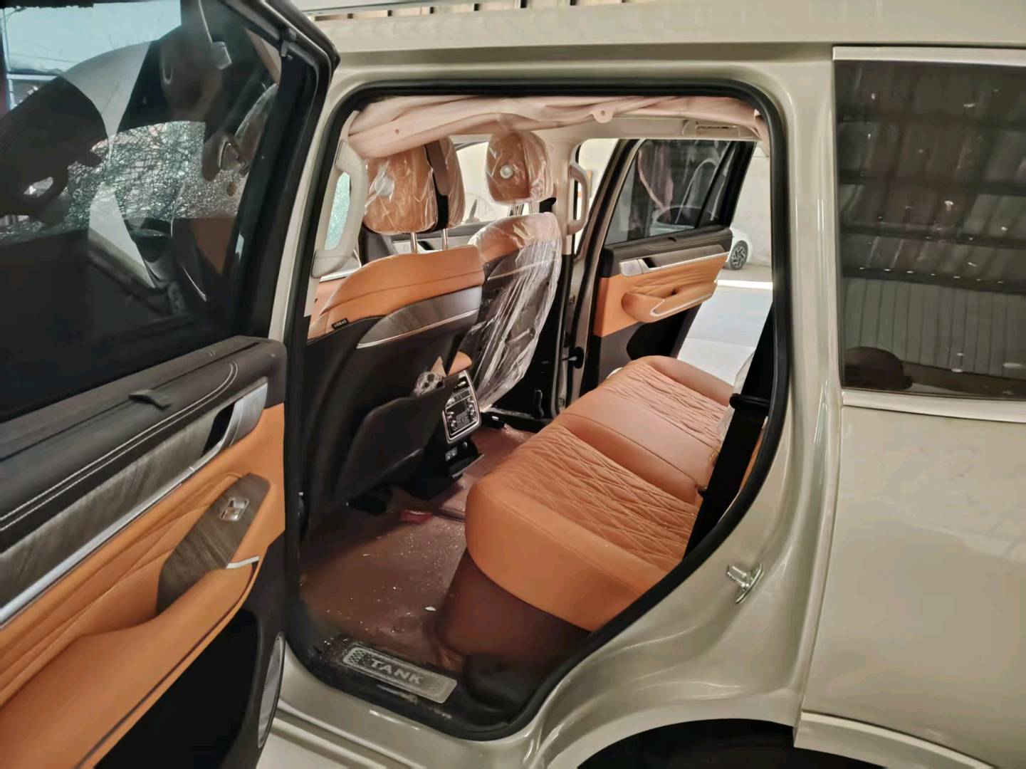 济南市23年长城坦克8