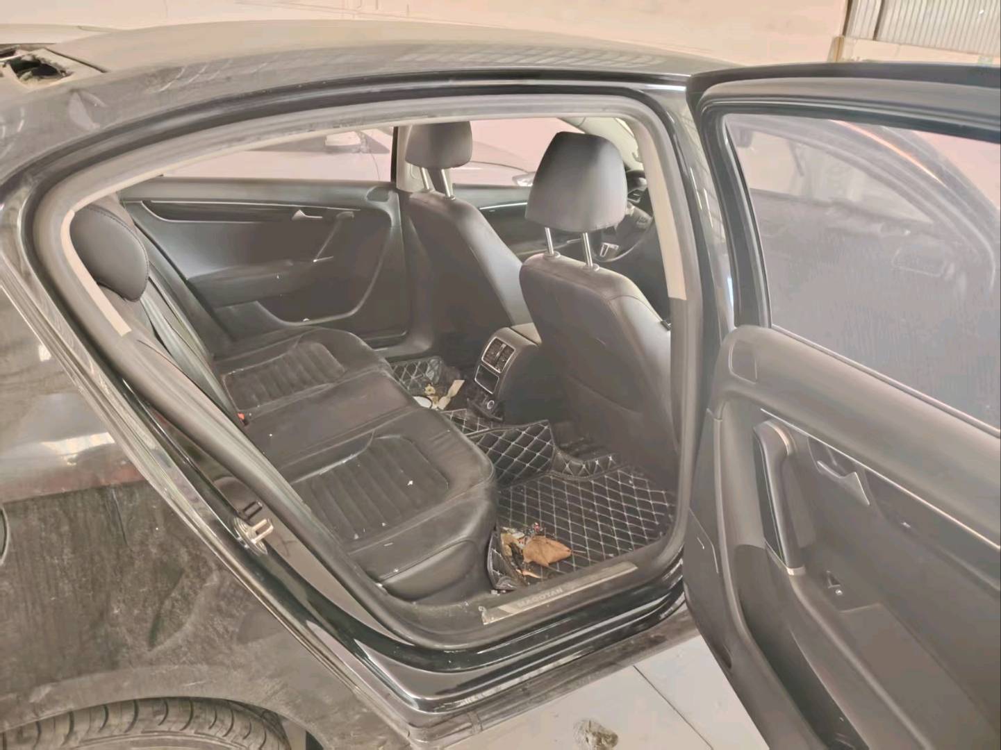 济南市16年大众迈腾8