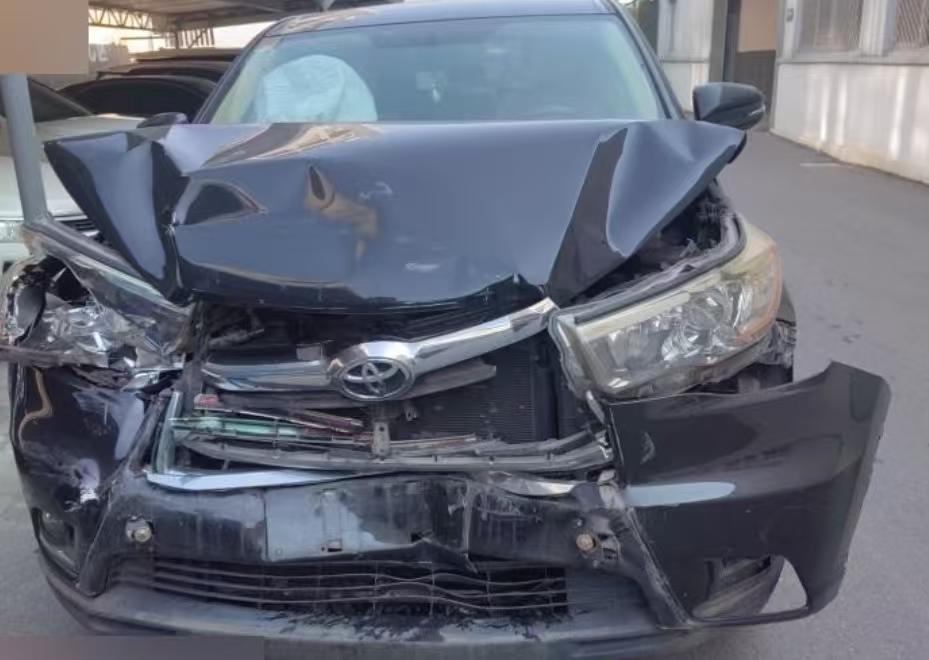 上海16年丰田汉兰达4