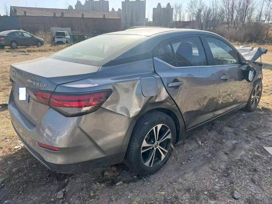 鄂尔多斯市20年日产轩逸4
