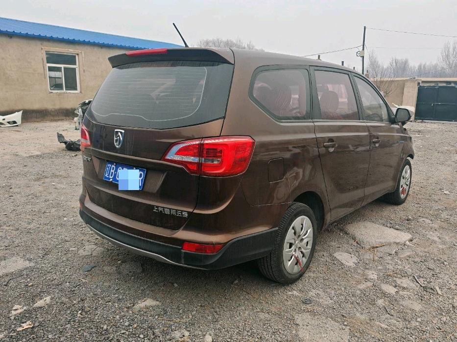 沈阳市17年五菱汽车宝骏8