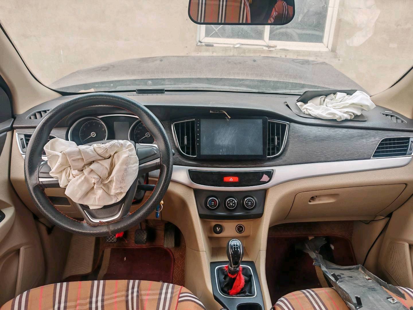 沈阳市17年五菱汽车宝骏4