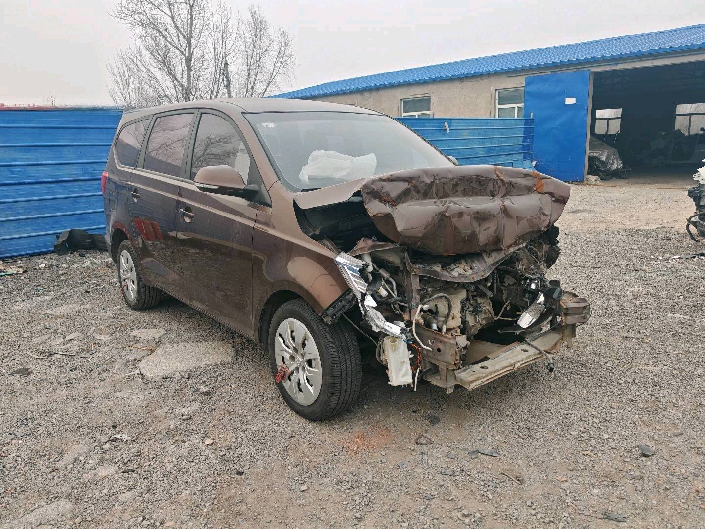 沈阳市17年五菱汽车宝骏2