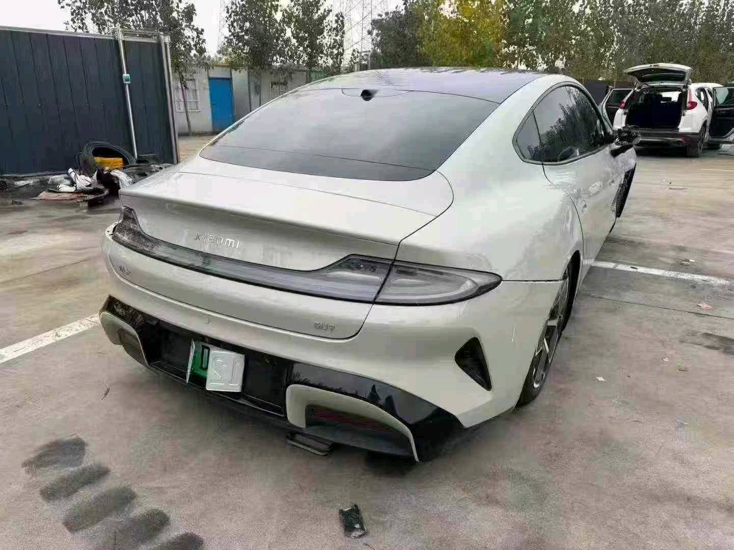 郑州市25年小米SU74