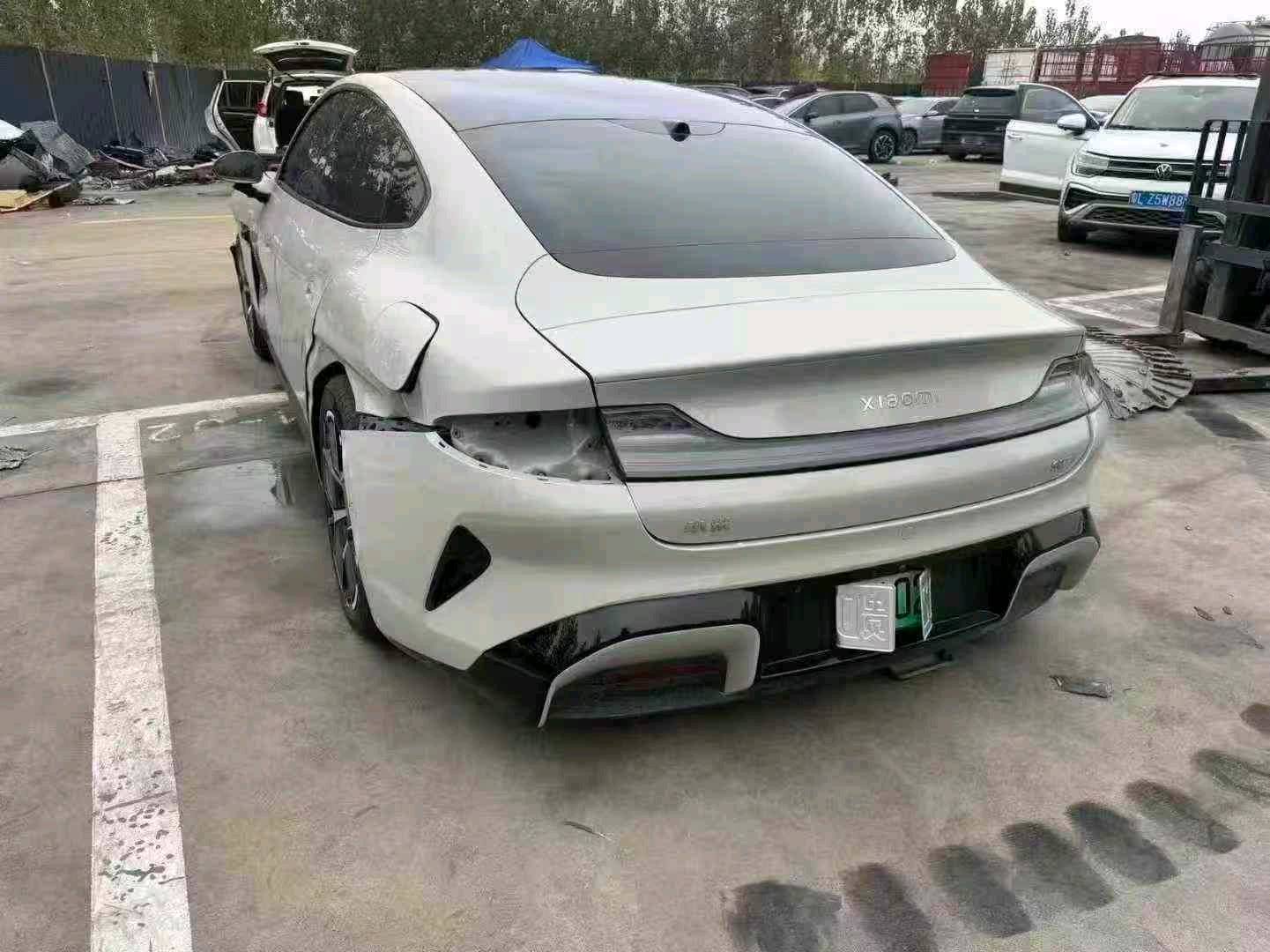 郑州市25年小米SU76