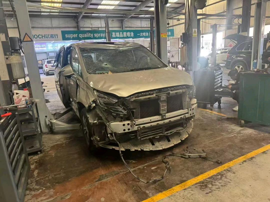 日照市22年别克GL82