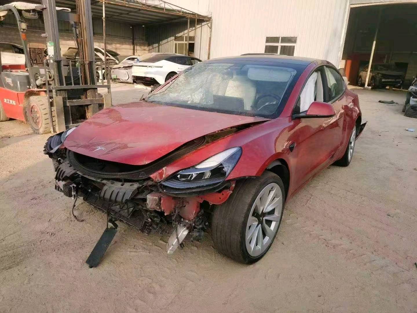 广州市22年特斯拉MODEL 32