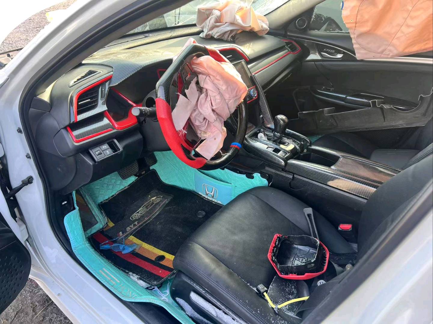 吉林17年本田思域7