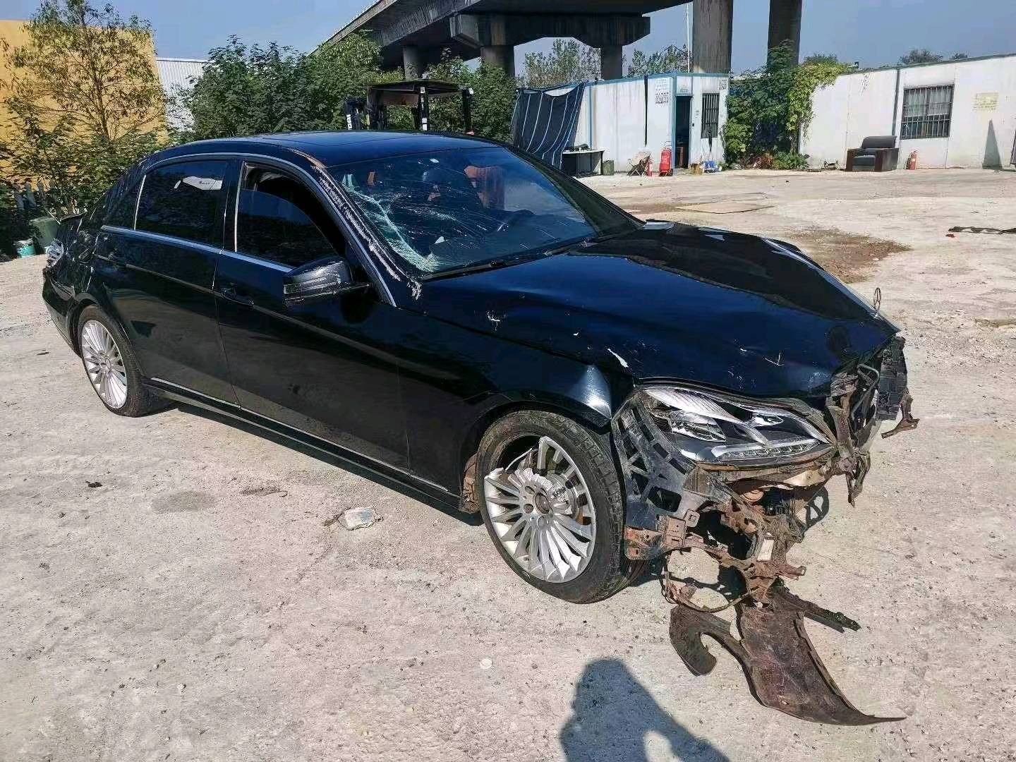 长沙市16年奔驰E3