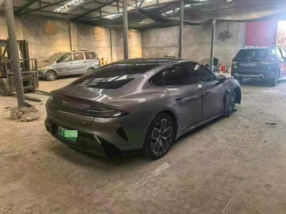 呼和浩特市24年小米SU75