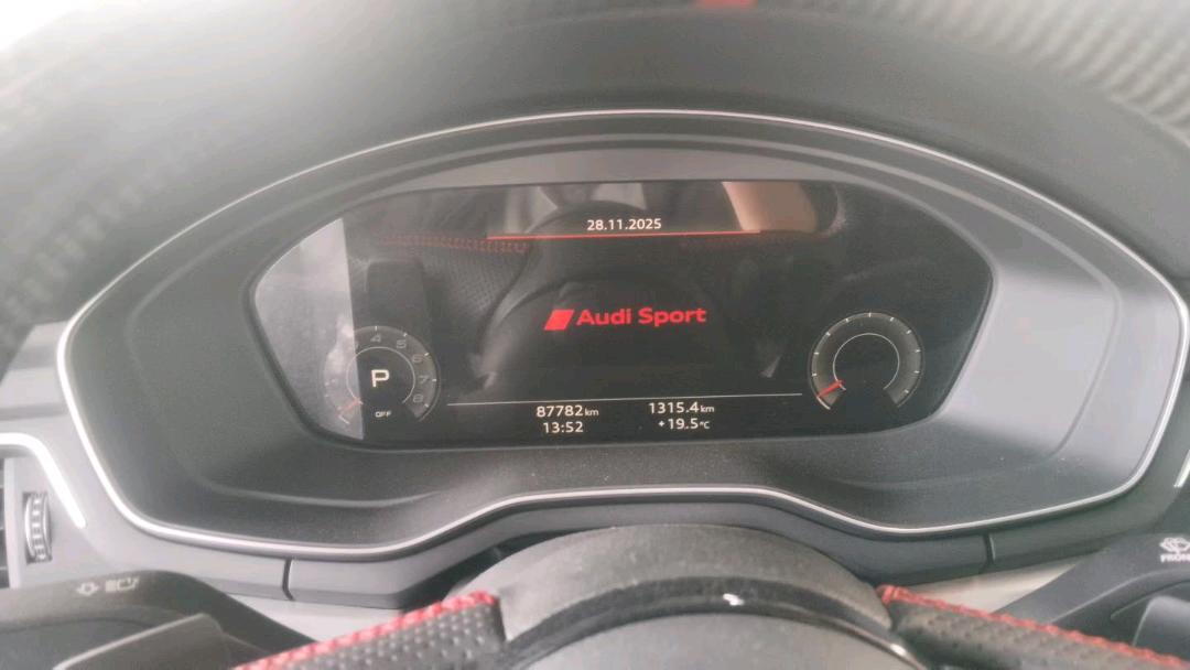 广州市21年奥迪A4L8