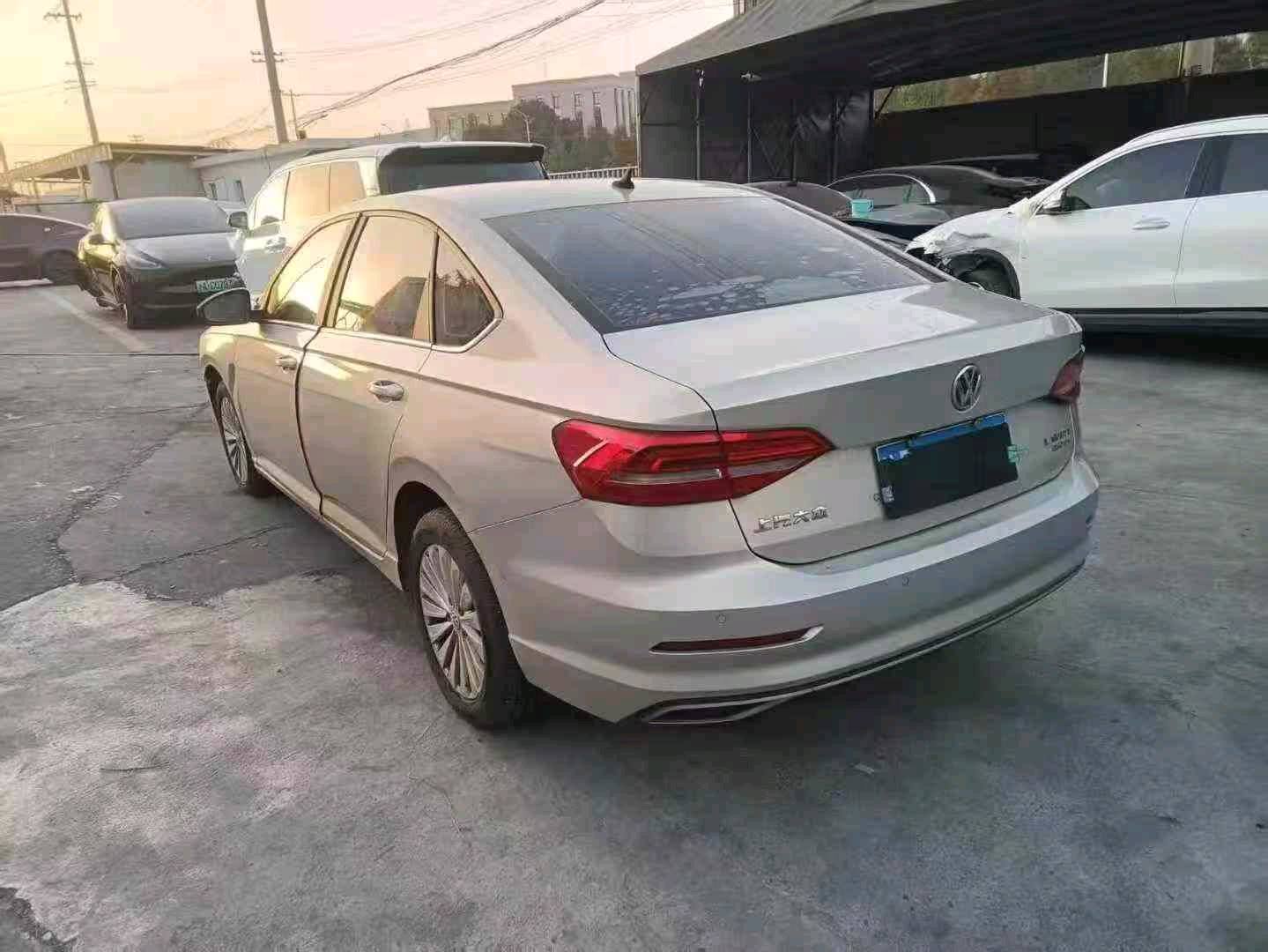 上海19年大众朗逸6