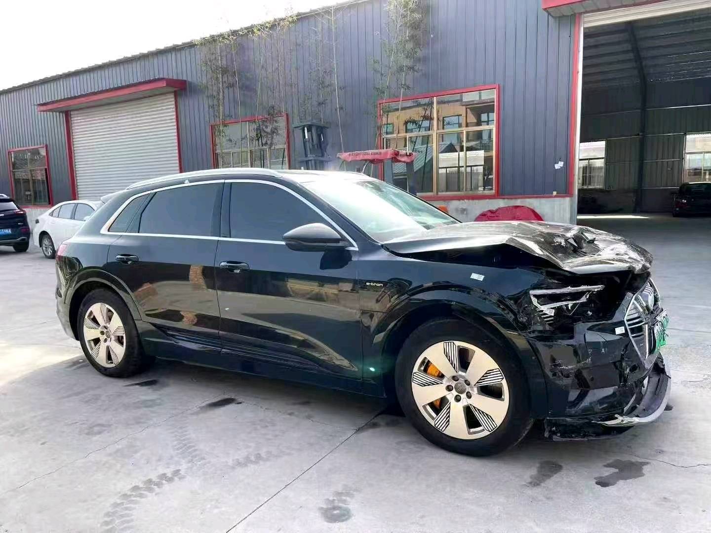 聊城市20年奥迪E-tron纯电3