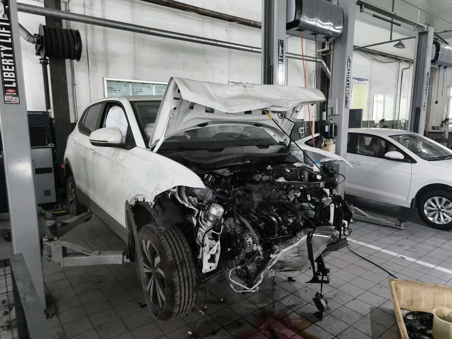 七台河市25年大众途岳