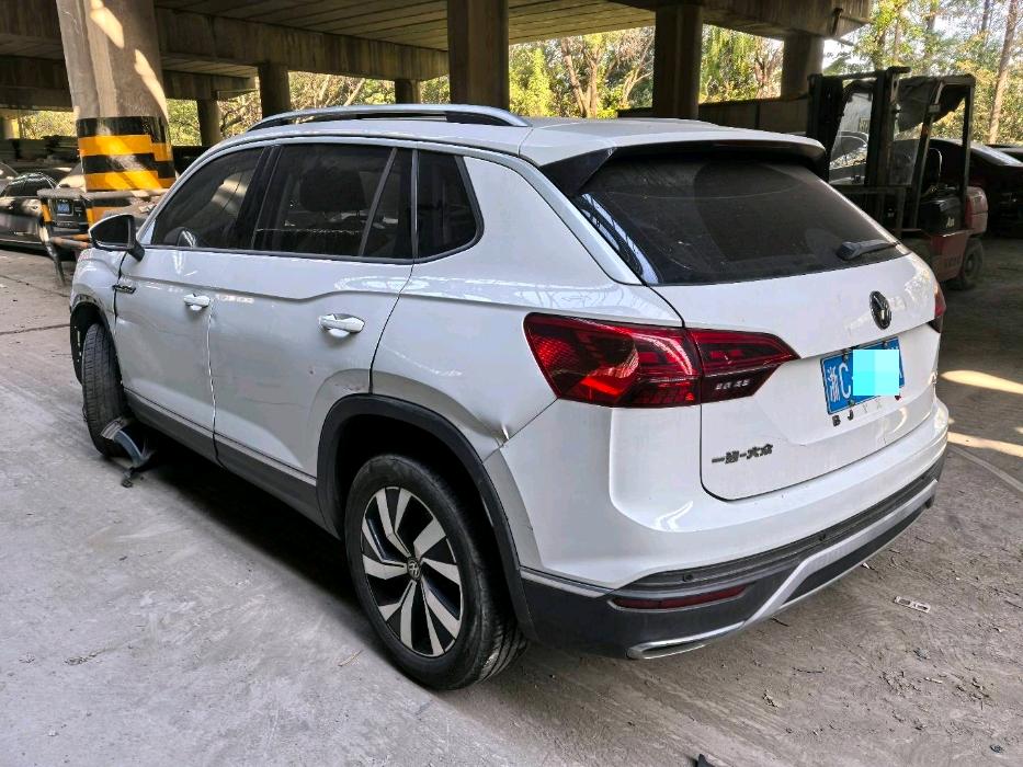 杭州市19年大众探岳5