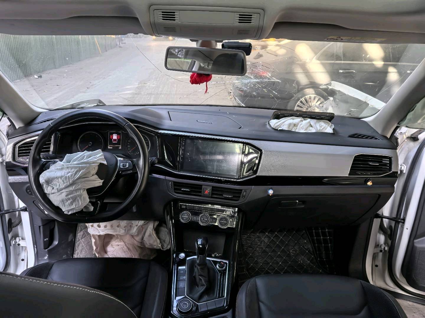 杭州市19年大众探岳9