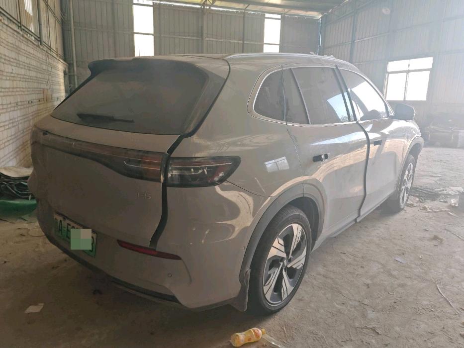 广州市25年吉利银河6