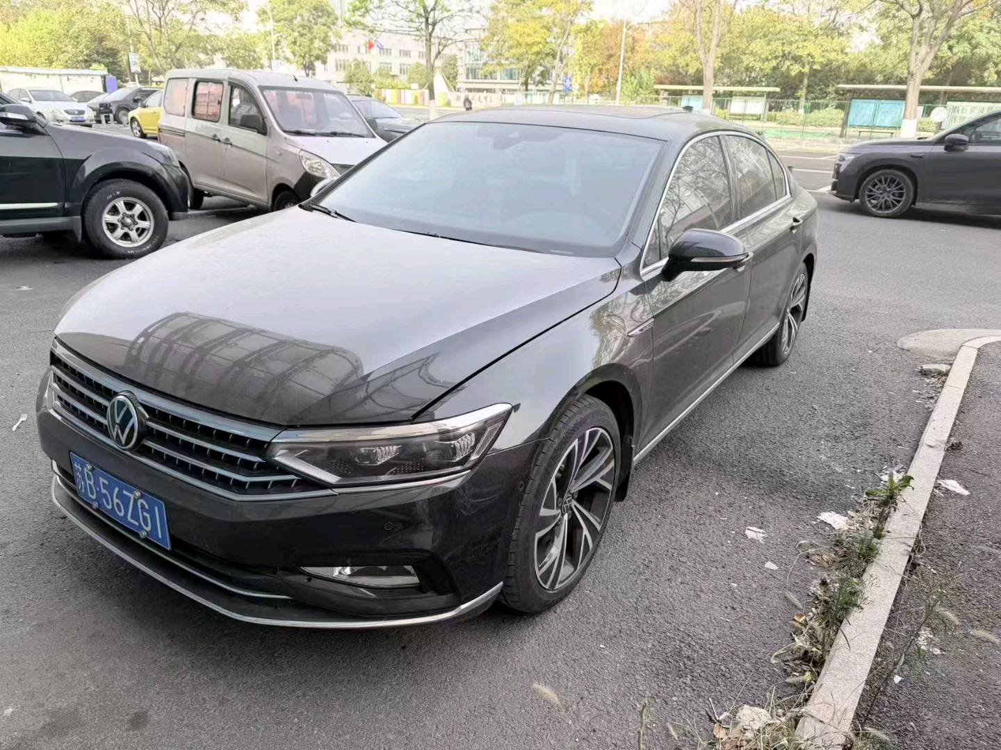 哈尔滨市22年大众迈腾2