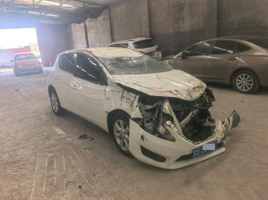 呼和浩特市15年日产骐达3