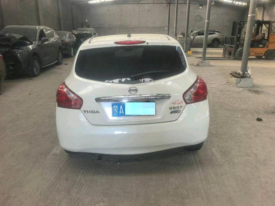 呼和浩特市15年日产骐达5