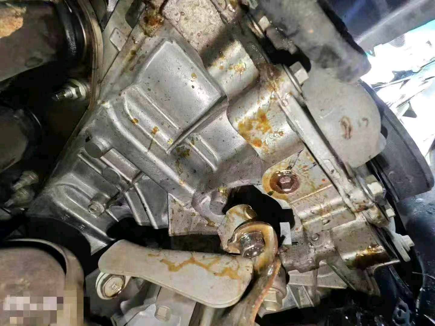 西安市20年日产天籁6