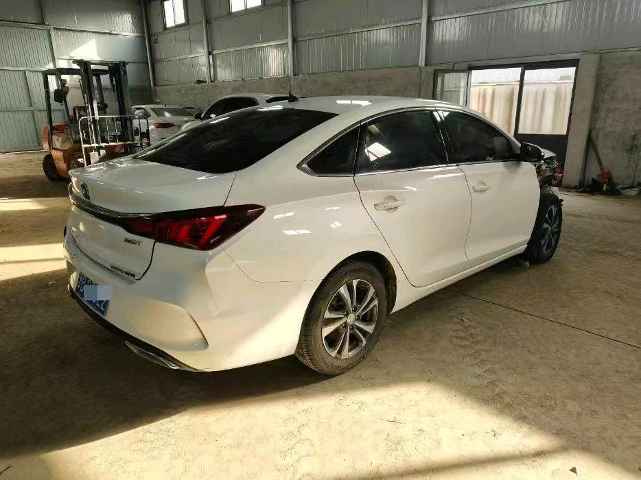 石家庄市22年长安汽车逸动4