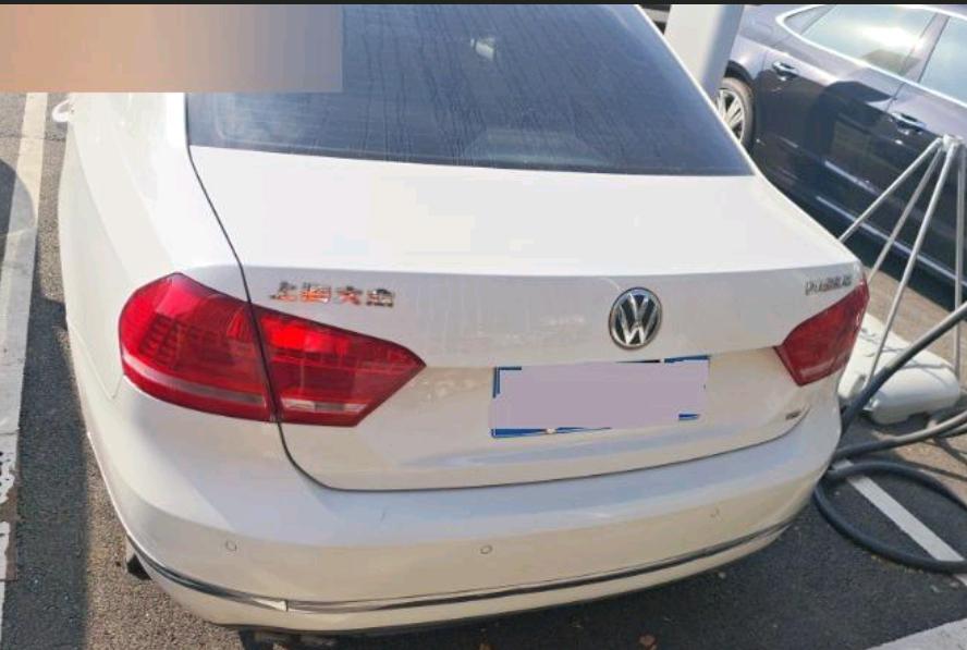 上海13年大众帕萨特5