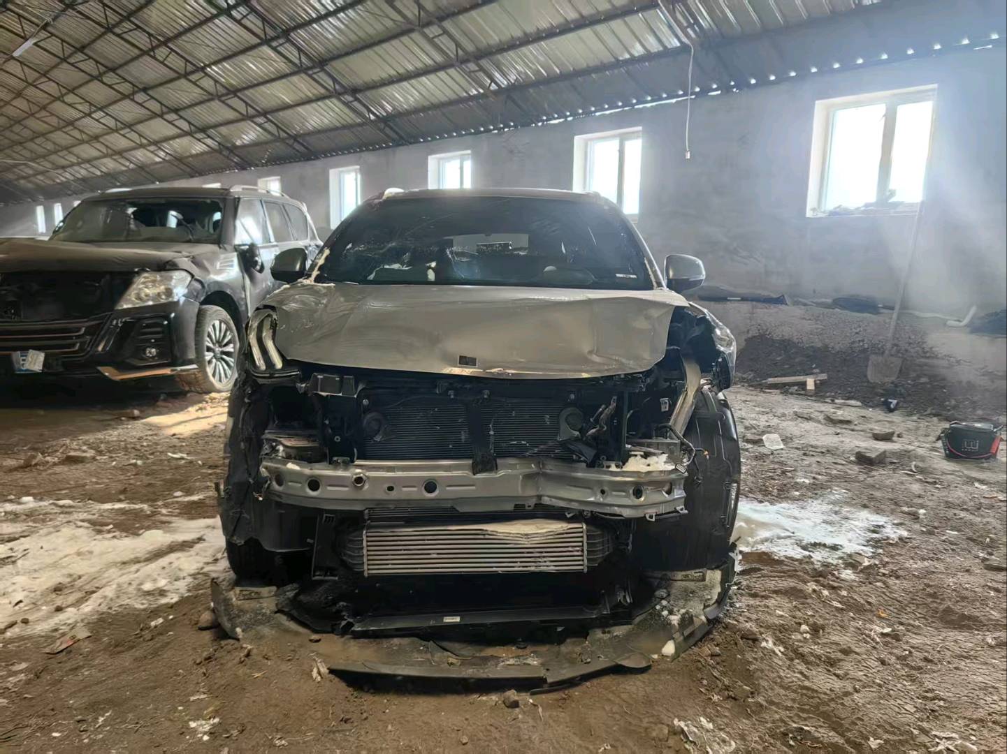 事故车修复成本全解析，修车厂老板教你精准算账-事故车修复