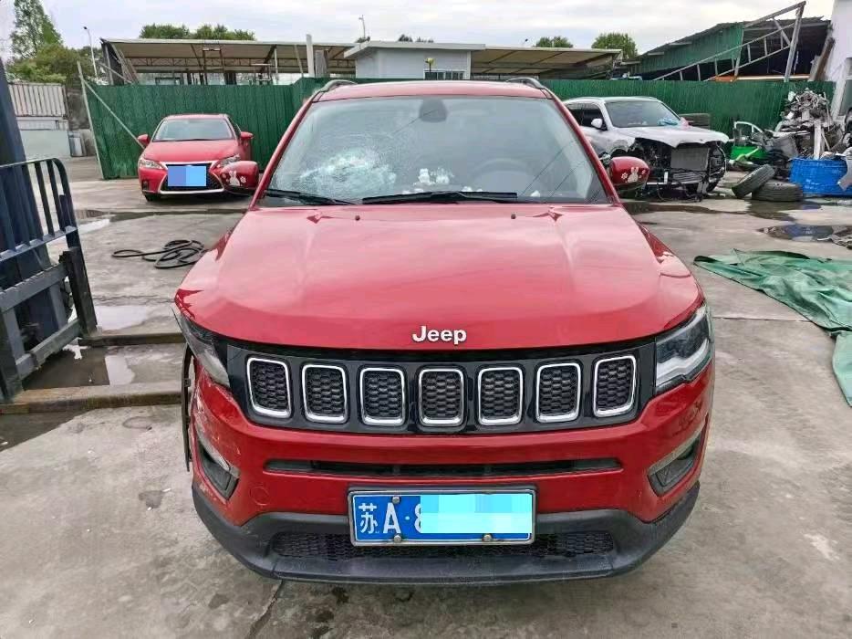 南京市19年Jeep指南者事故车
