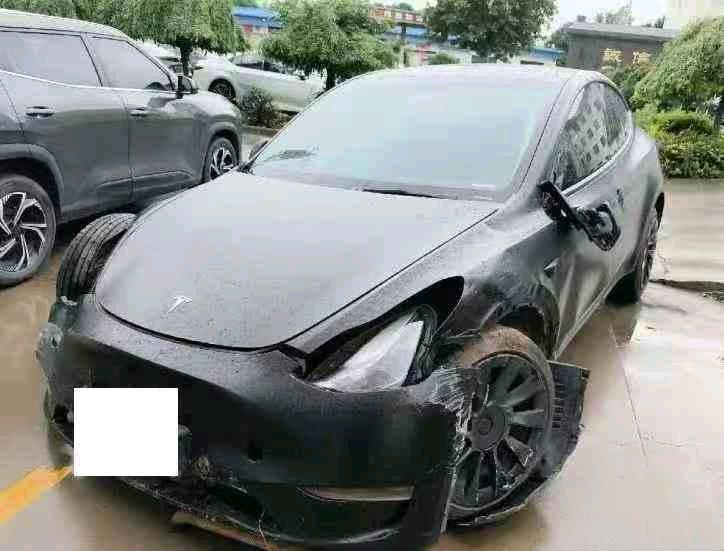 新手收车常见误区盘点!避开这些坑少亏几万-事故车 新手收车常见误区盘点!避开这些坑少亏几万-事故车